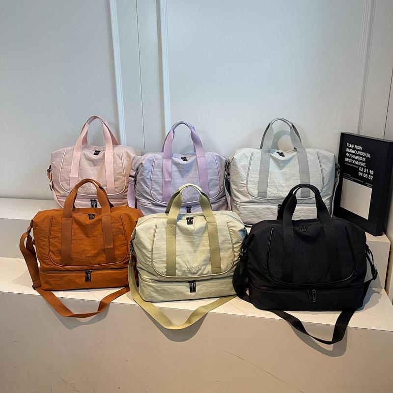 Travel Bag Large Capacity Shoulder Sports Fitness Bag Separation Shoes Bags Storage Storage Bag Dry Wet Separation