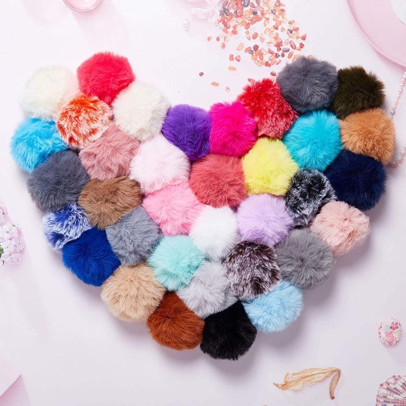 50-piece Set Pom Pom Keychain Fluffy Faux Fur Pompoms Keychain with Split Ring and Keyrings for Bag Charm Accessories