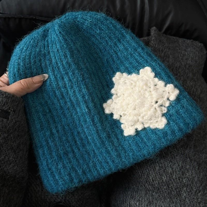Woolen Snowflake Cap With Breathable Design For Cold Season Women