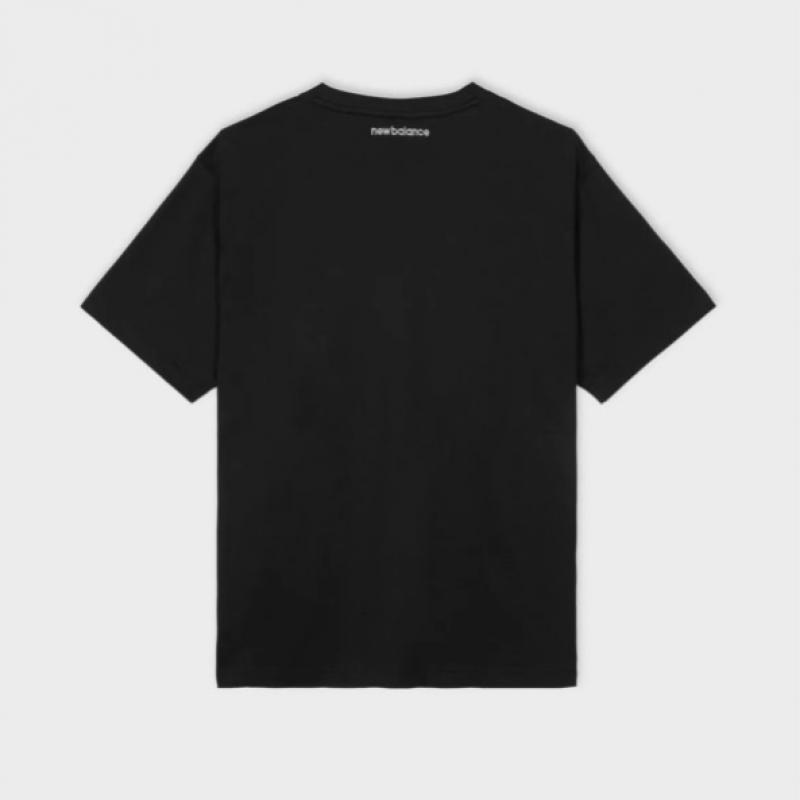 New Balance EssenTial Small Logo T shirT 2 Type 1 selecT Nbnef21403