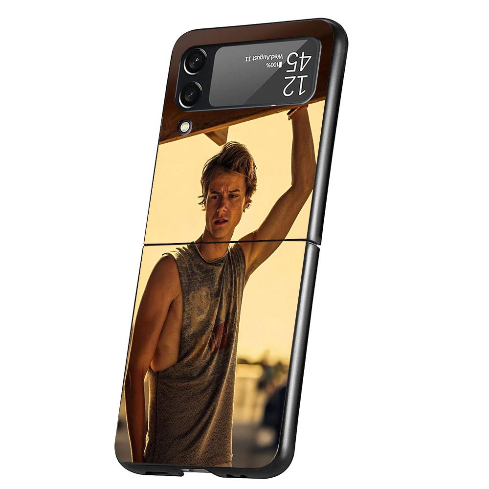 

Outer Banks JJ M-Maybank Cover Phone Case For Samsung Galaxy Z Flip 7 6 5 4 3 5G Flip7 Flip6 Flip5 Flip4 Flip3 Black Fundas Shel Samsung Z Flip