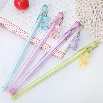 Kreativer Gelstift mit treibender Flasche und Anhänger, für Mädchen, mit Herz-Anhänger, süßer Stift auf Wasserbasis