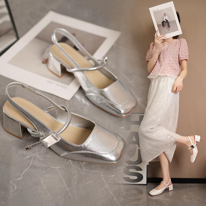 Baotou sandals women's summer new one-word with thick heel fairy wind medium heel French Mary Jane single shoes women