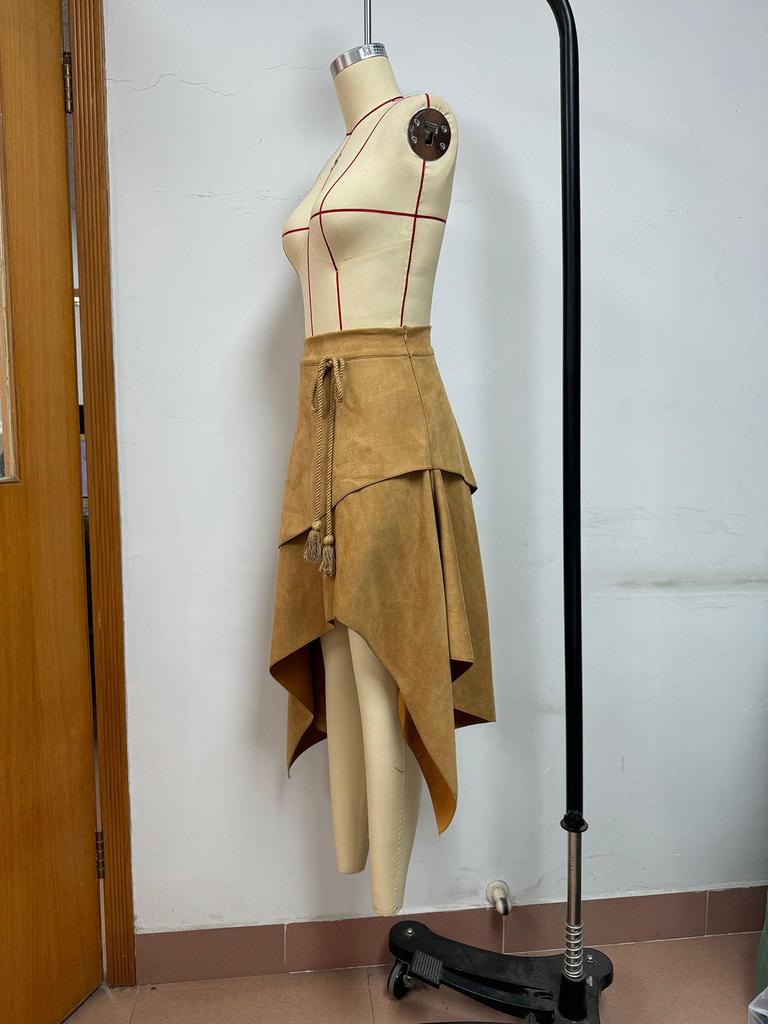 Retro Europäischer Unregelmäßiger Westlicher Wildlederrock, Einfarbig, Kollektion 2026