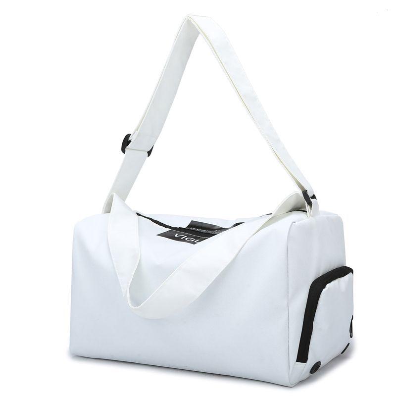 

Waterproof Sports & Fitness Travel Bag for Men & Women - Large Capacity, Wet/Dry Separation, Ideal for Swimming & Storage