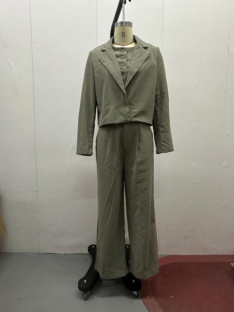 2024 Autumn Women's Solid Color Two-Piece Set: Turn-Down Collar Top & High-Waisted Long Pants