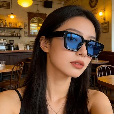 2026 New Square Sunglasses Women Luxury Oversized Frame Sun Glasses Retro Rectangle Eyewear Colorful Jelly Color Shades Oculos
