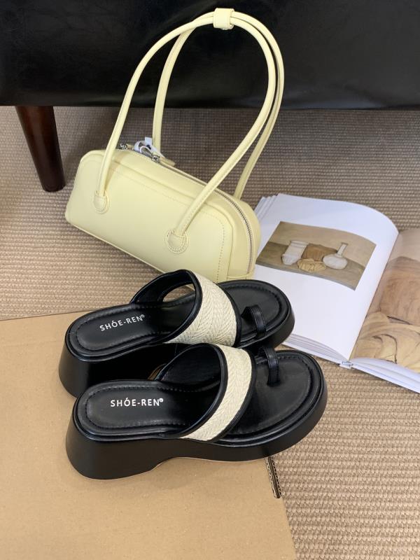 

Fashion Slippers Casual Rubber Flip Flops Beach Shoes Platform Slides Luxury Hawaiian Sabot Summer Fashion Rubber Flip Flops House Slipp 35