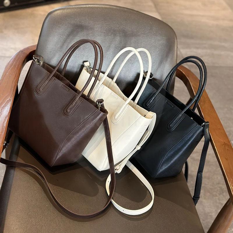 The Summer Leather Women's Bag Is Simple, Artistic and Retro. The Leather Bucket Bag Is A Versatile Women's Single-shoulder Crossbody Bag