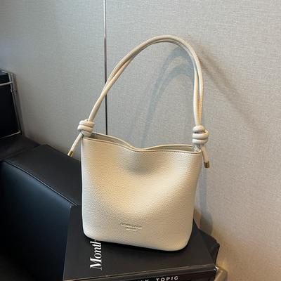 Retro High-end Sense Niche Underarm Bag Women's 2025 New Simple Bucket Bag Fashionable Shoulder Messenger Bag