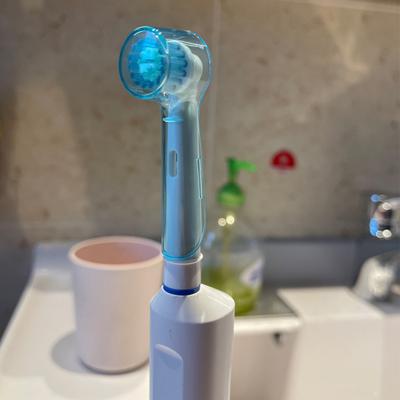 10Pcs Toothbrush Cover Washable Widely Compatible Waterproof Reusable Dustproof Keep Clean Lightweight Electric Toothbrush Clear Protector for Oral-B