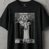 Hamlet | John Austen Illustration 1922 | Gothic Art Nouveau - Unisex T-shirt