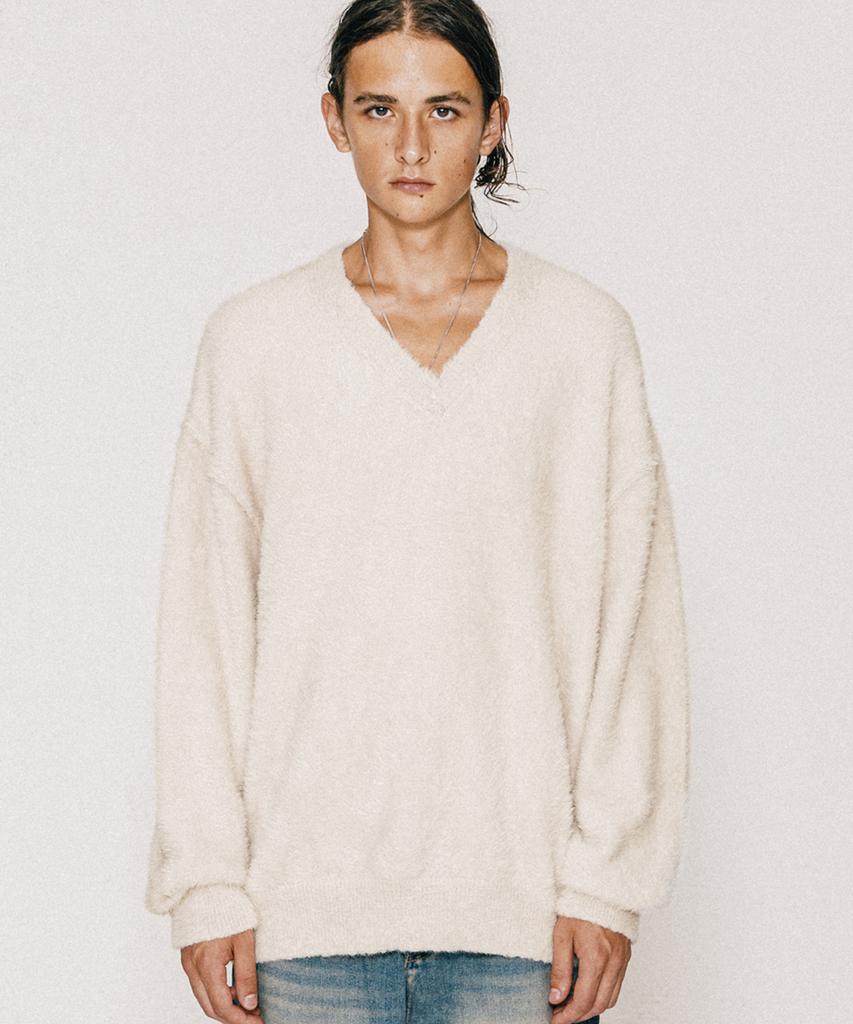 VASTIC Hairy Reverse V-Neck Knit_Beige