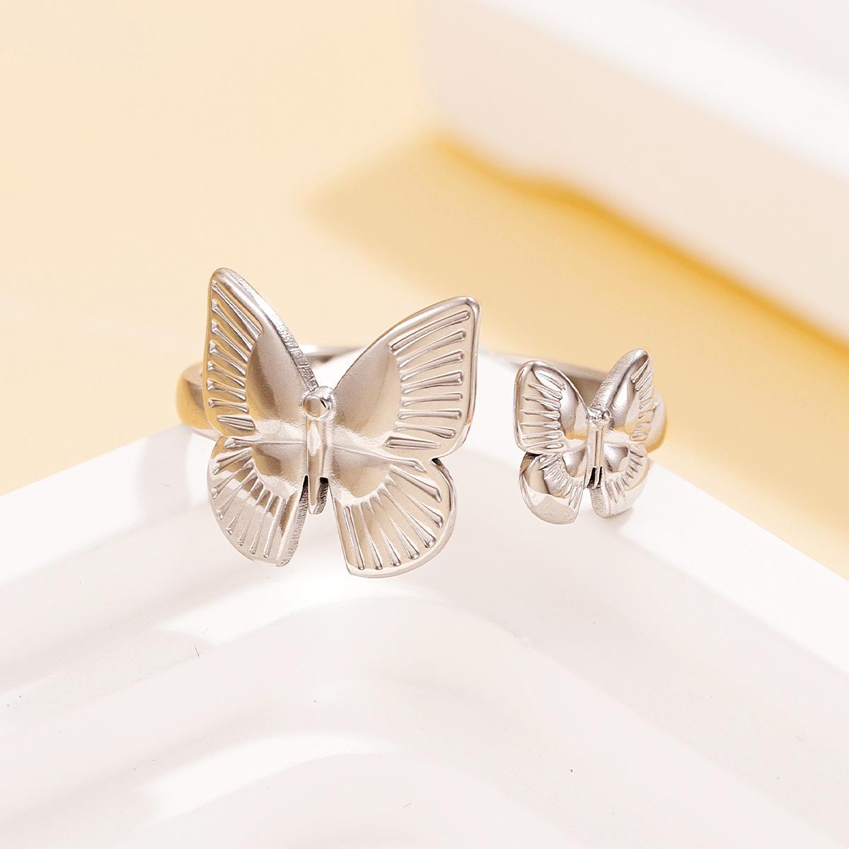 Elegant Stainless Steel French-Style Double Butterfly Women s Ring - Openable Insect Design