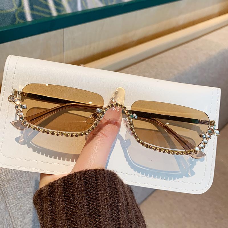 New Fashion Square Half-frame Diamond-inlaid Sunglasses Trendy And Personalized Street Shots Versatile Metal Sunglasses 90308-1