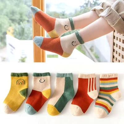 5 Paare/los Nette Baby Mädchen Socken Herbst Regenbogen Streifen Baumwolle Kinder socken Infant Kleinkind Socken Kinder Strumpf