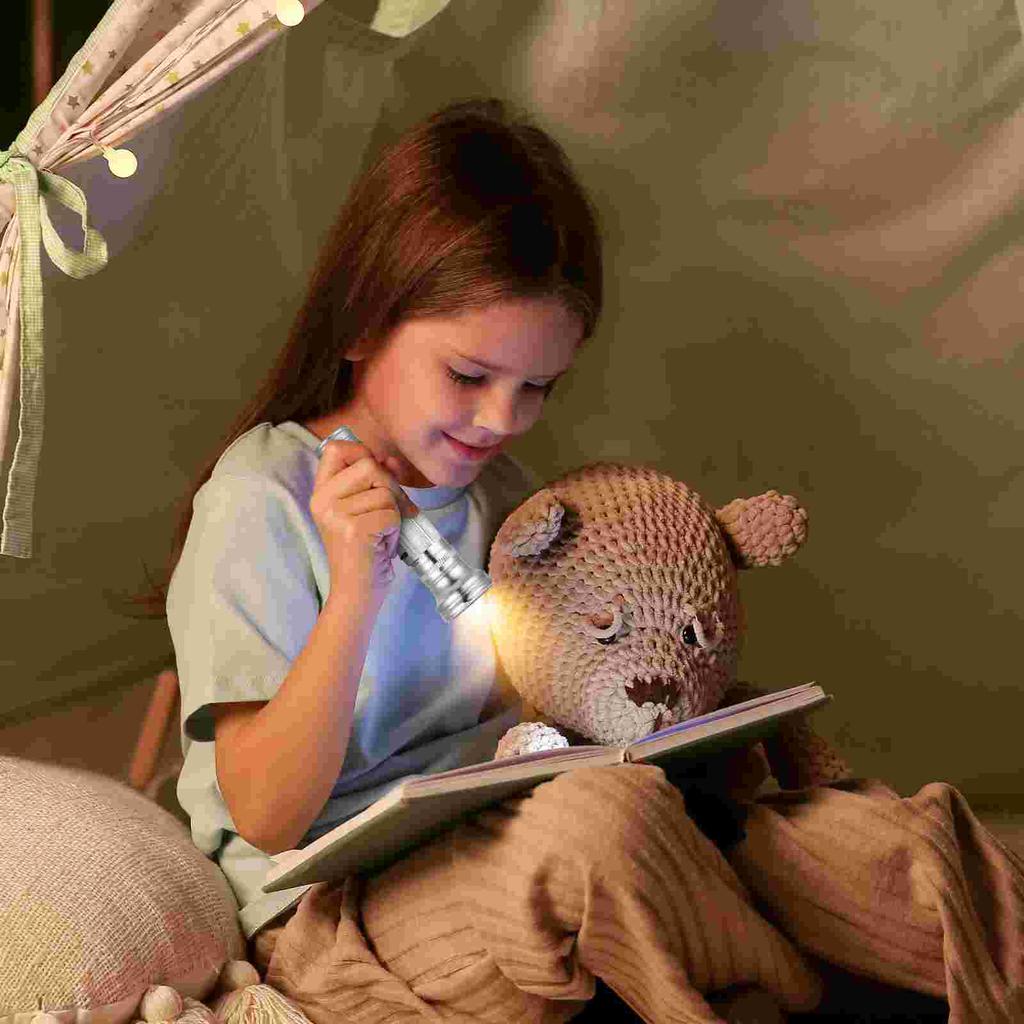 Small Metal Vintage Flashlight Props Old Fashioned Portable Lantern Small Flashlight For Adventure Night Use Portable Lighting