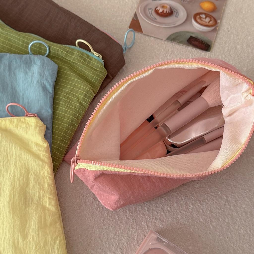 New Women Plaid Makeup Bag Large Capacity Nylon Zipper Pouch Purse Travel Clutch Cosmetic Organizer Zipper Storage Bags