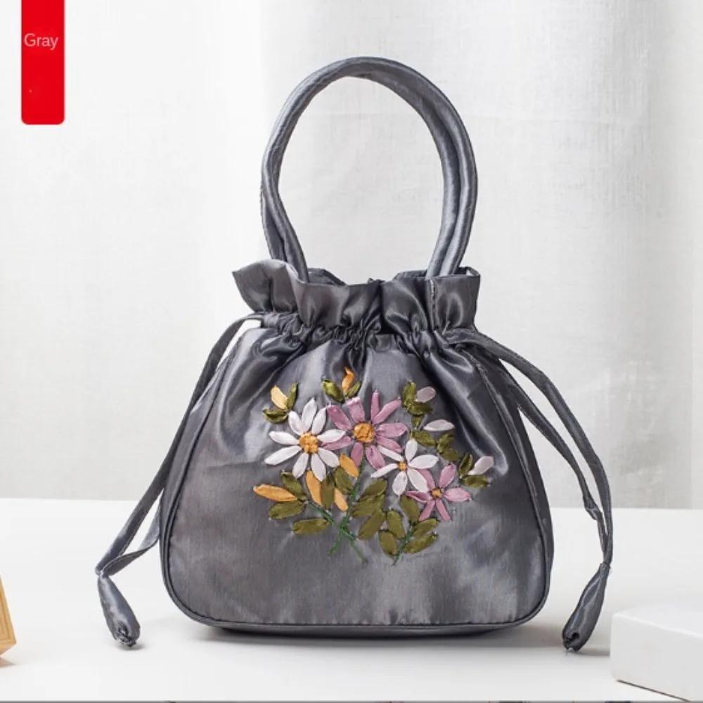 Embroidered Flower Pattern Women Bucket Bag National Phone Bag Ladies Small Dacron Top Handle Bag Casual Occasions