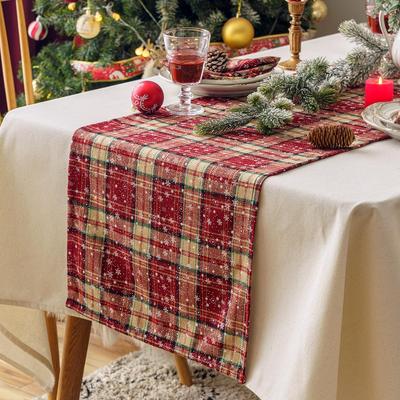 Red Festive Christmas Table Runner - Light Luxury Nordic Plaid New Year Placemat