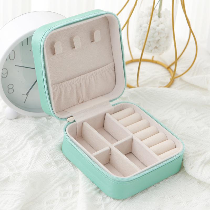 Minimalist Portable Jewelry Storage Box for Stud Earrings and Rings