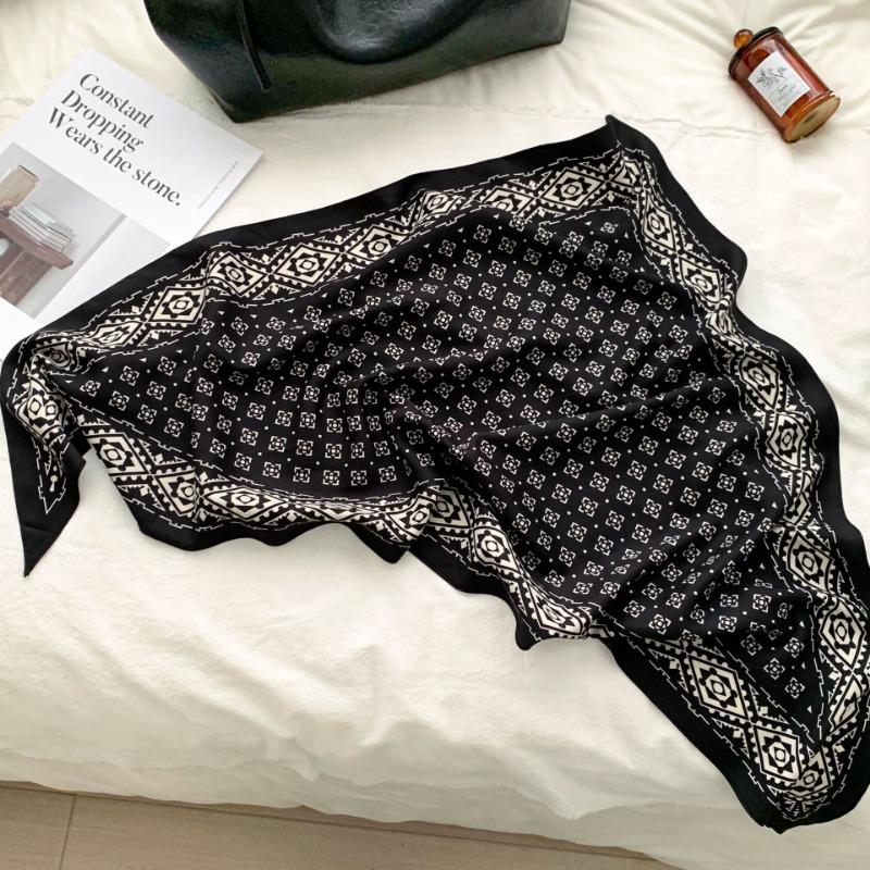 Cashew flower silk scarf new trend bag headscarf headband neck protector scarf scarf small shawl triangle scarf fart curtain