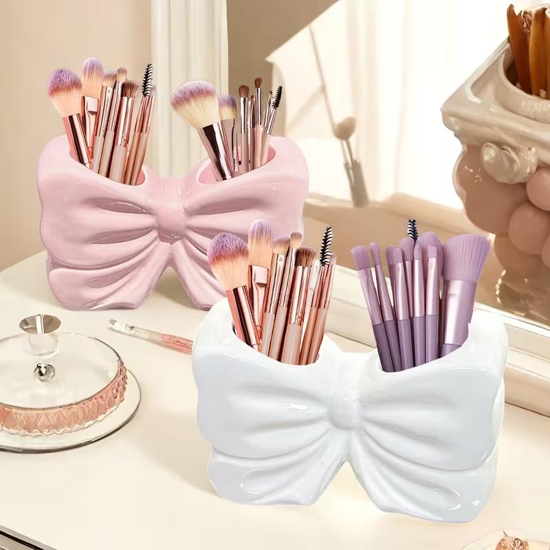 1pc Creative Bow Pen and Toothbrush Holder | Plastic, Freestanding, Ideal for Bedroom and Bathroom Decor, bathroom accessories