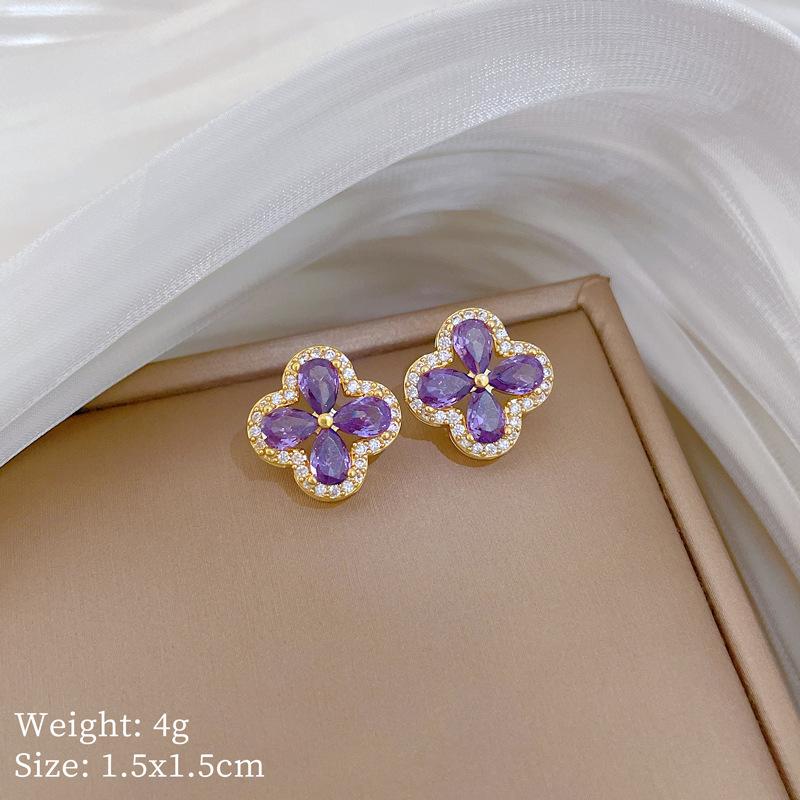 New Niche Design Wind Slightly Inlaid Zircon Amethyst Four-Leaf Flower Pendant Collarbone Chain Jewelry