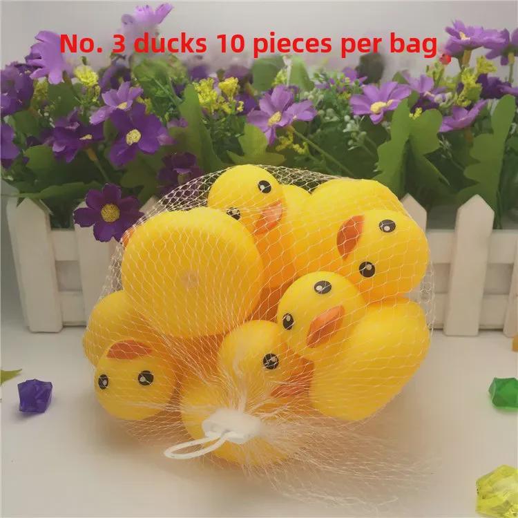 Vinyl Duck Family Bath Toy Set - Squeeze-activated Sounds, Educational Play, Mother and Ducklings, Cute Design, Includes Mesh Bag for Storage.