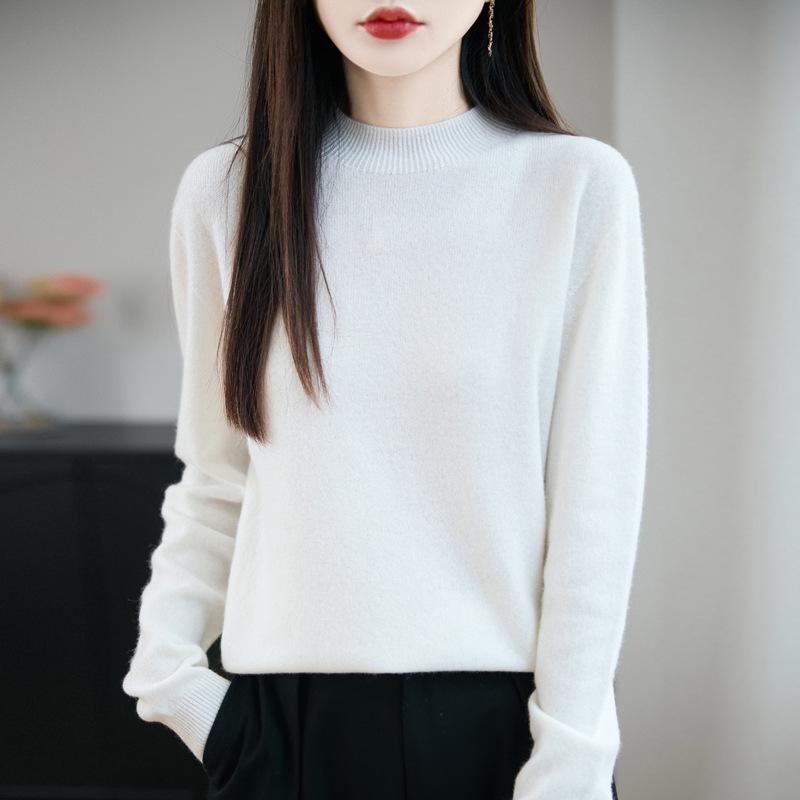 Women's Seamless Knit Base Layer Pullover - Autumn/Winter 2025, Half-High Neck, Long Sleeve, Versatile & Trendy Sweater.