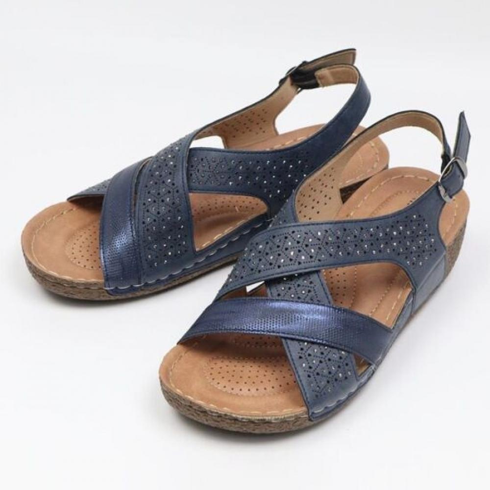 Melting Brown Women Wedge Heel Sandals Punching Strap Vacation Sandals