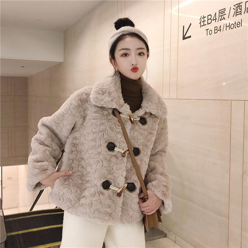 Lamb Wool Coat Women's Short Autumn and Winter Imitation Fur New Brush Flower Thickened Horn Button Plush Coat