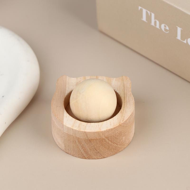 Wooden Essential Oil Diffuser Fragrance Diffuser Ornament Solid Wood Fireless Aromatherapy Diffuser For Home Decoration