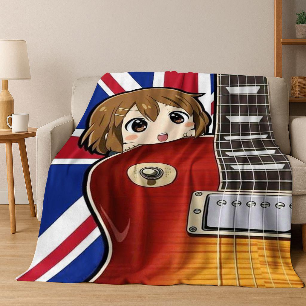 

Аниме K-ON Кавайная Девочка Хирасава Юи Музыкальный Мультфильм Фланелевое Одеяло, Уютное Мягкое Плед для Дома Спальни Кровати Дивана Покрытие Ребенок 75x90cm