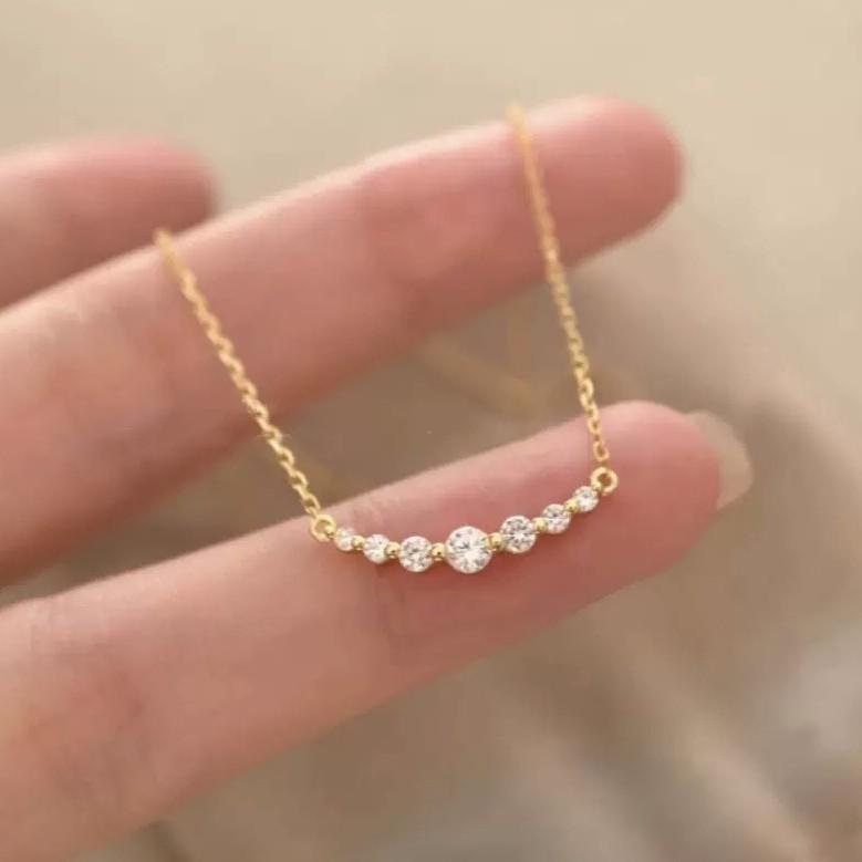 New Smile Necklace for Women, Light Luxury, High End, Simple and Versatile, Exquisite Clavicle Chain
