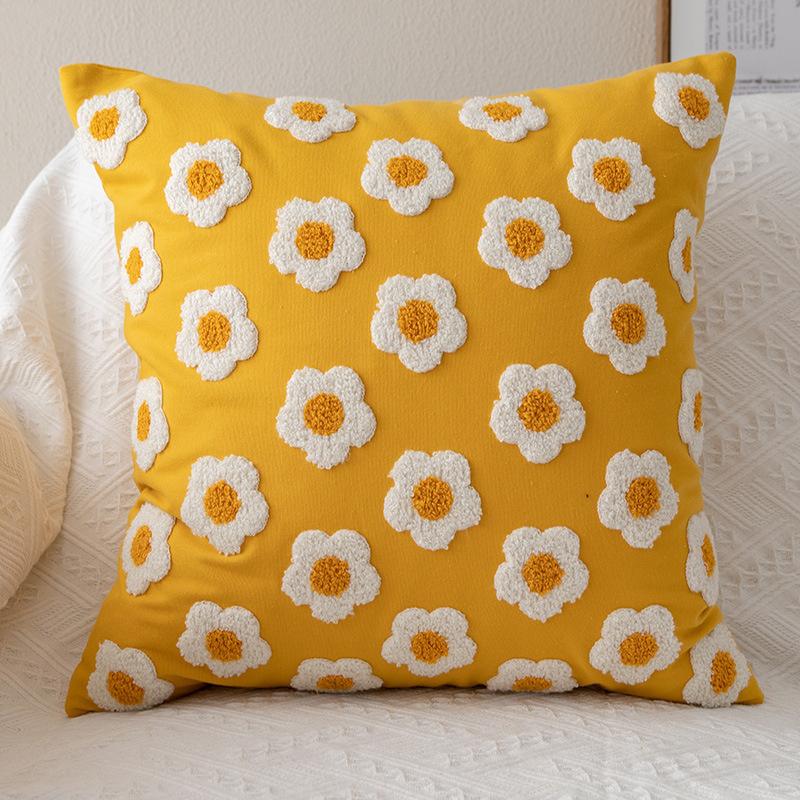Chic Floral Cushion Cover Daisy Floral 45x45cm White Embroidery Pillow Cover Soft Cozy for living room
