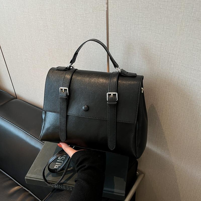 

Premium women s bag single shoulder oblique span bag women s bag spring commuting large-capacity handbag double shoulder small backpack