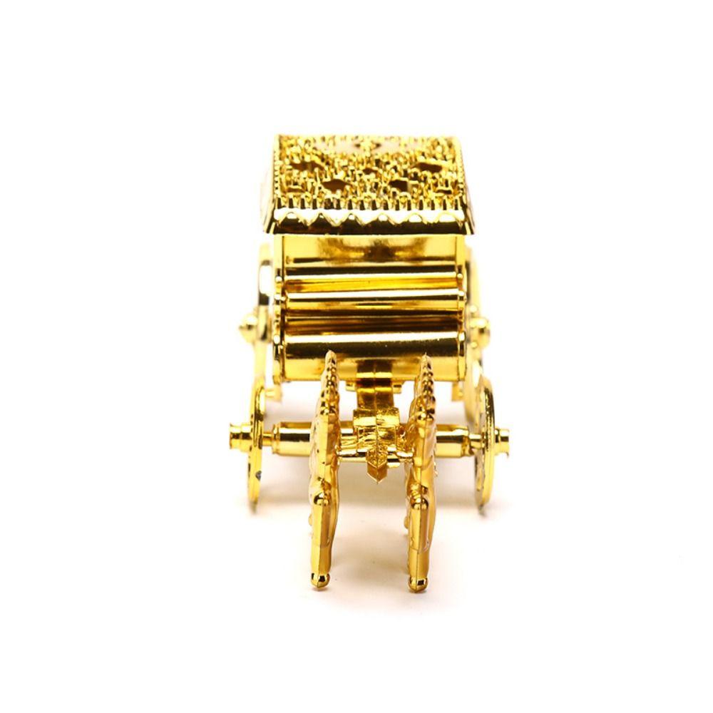 Exquisite Kutsche Süßigkeitenbox Hochwertiges Kutschenmodell Kleine Kutschenornamente Hochzeitsfeier