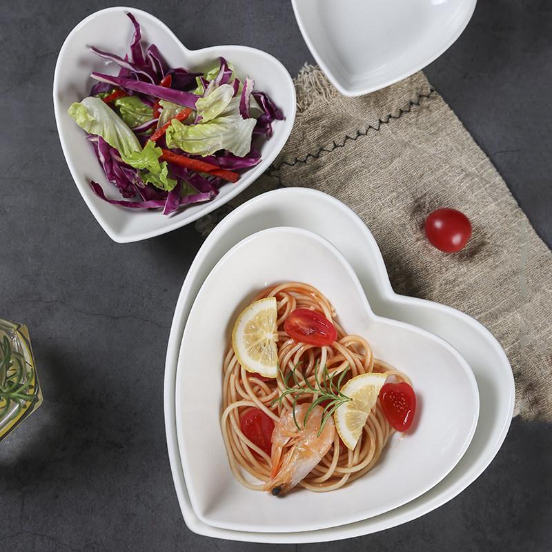 Pure White Heart-Shaped Ceramic Bowl and Plate Set - Ideal for Fruit, Salad, Sauce, Baking, and Soup.
