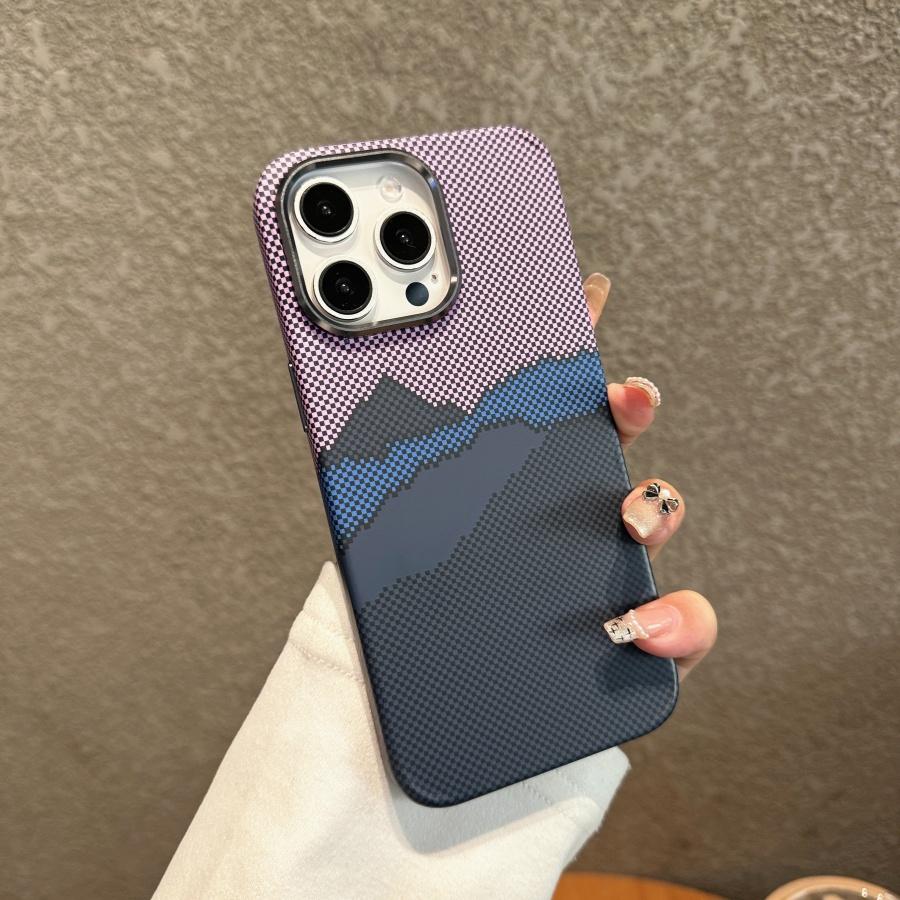 

Жесткий пластиковый магнитный чехол для телефона с текстурой карбонового волокна и кевлара для iPhone 14 15 11 12 13 16 Pro Max Plus, противоударная защитная накладка, fundas For iPhone 11 фиолетовый