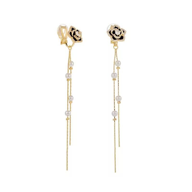 No Piercing Earrings Black Camellia Tassel Earrings Luxury Long Imitation Pearl Earrings Retro Clip On Earrings