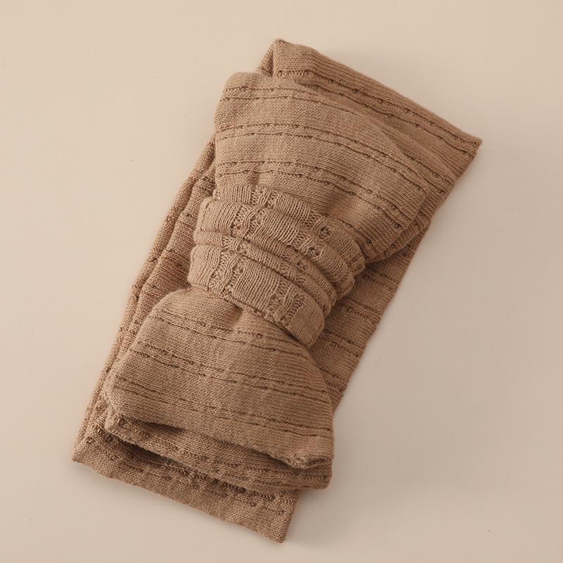 

1 шт. Детская вязаная повязка на голову с бантом - мягкая регулируемая повязка для волос для девочек, реквизит для фотосессий младенцев и повседневные аксессуары Подходит для детей в возрасте от 0 до 6 лет кофейный