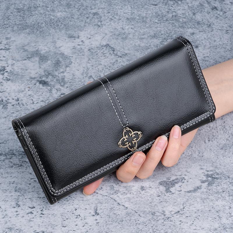 Women's Retro Long Leather Wallet - Oil Wax Zipper Clutch with Large Capacity