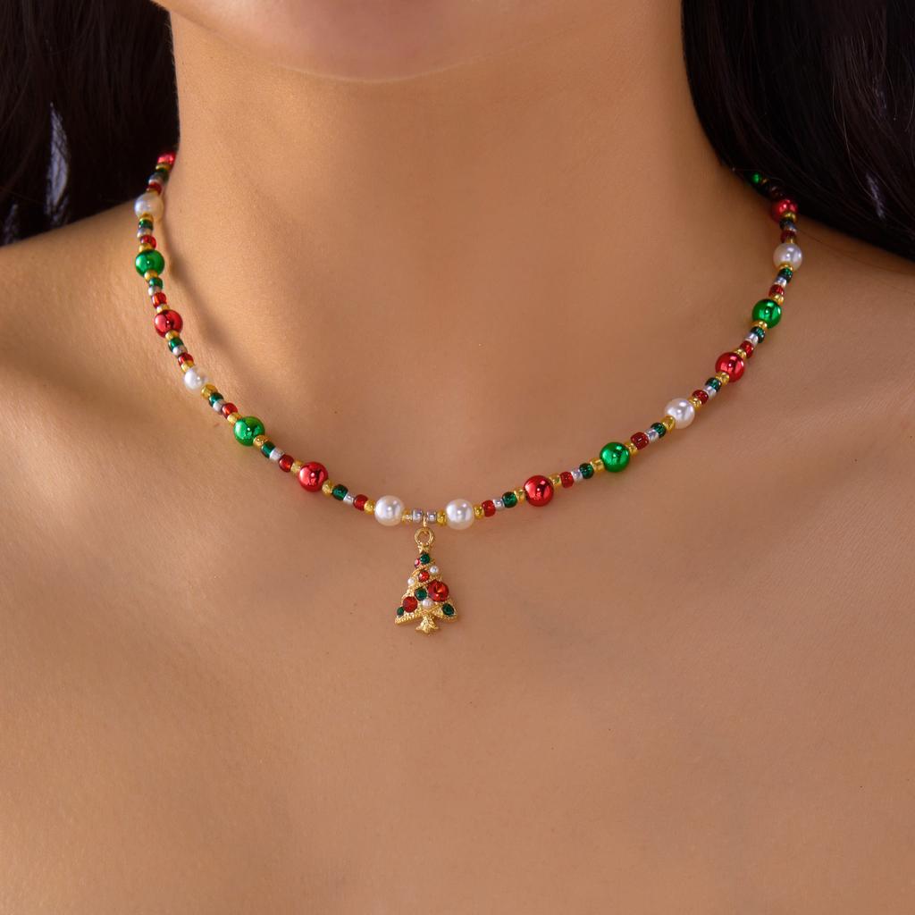 Christmas Ornaments New Elegant Beaded Snowflake Christmas Tree Pendant Necklace Versatile Holiday Accessories Gift