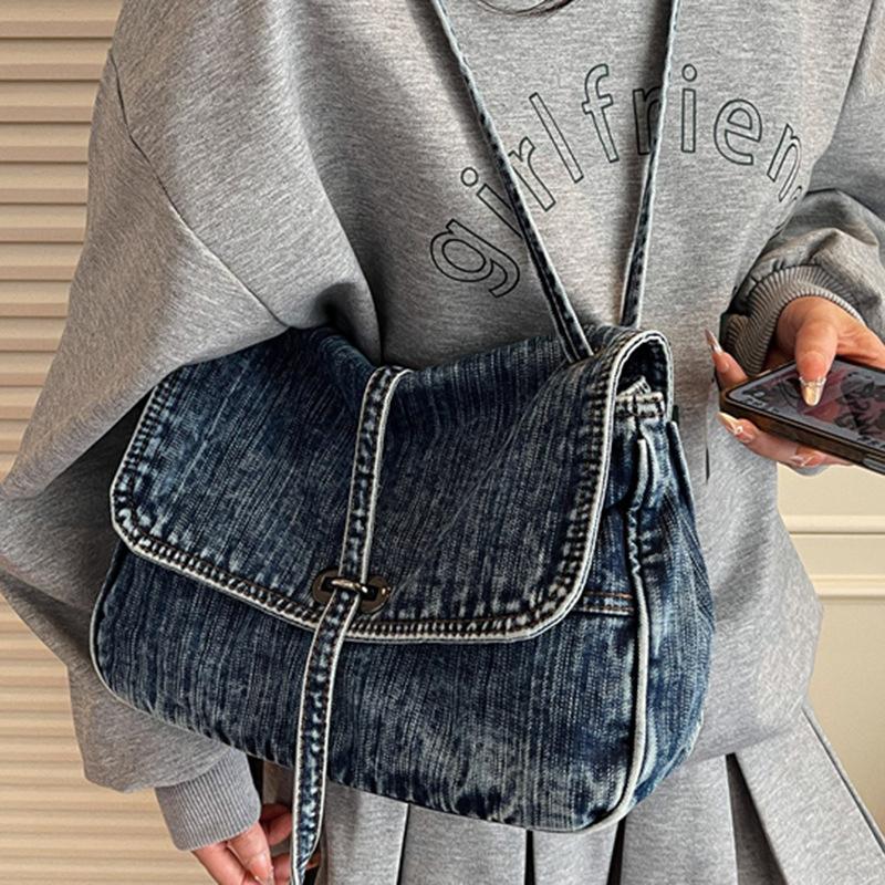 Denim Bag, Casual Patchwork Bag, Trendy Portable Messenger Bag, Women's Washed Cloth, Shoulder Bag for College and Middle School Students In Class