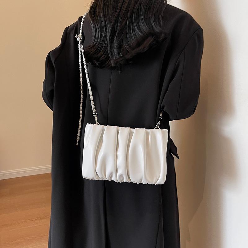 Niche Pleated Bag Women's New Trendy Shoulder Bag Crossbody Fashion Chain Envelope Small Square Bag