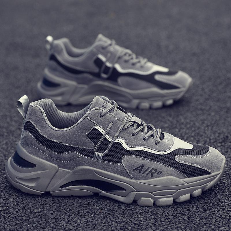 

Летние новые кроссовки 2025 года, сетчатая дышащая корейская версия повседневной спортивной обуви, модные мужские туфли для пап 44 черный серый