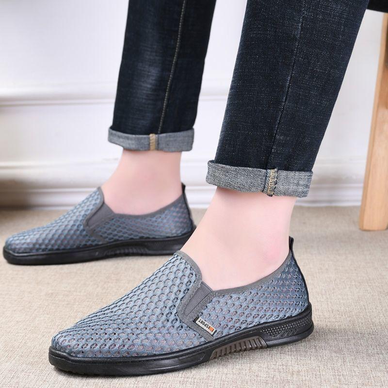 Fashion Men Sneakers New Summer Breathable Hollow Mens Casual Loafers Mesh Non-slip Wear-resistant Thin Men Casual Shoes