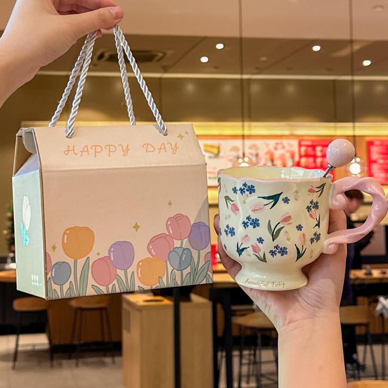 Exquisite Flower Goblet High End Ceramic Mug for Girls Birthday Gifts Best Friend Souvenir Gift Box
