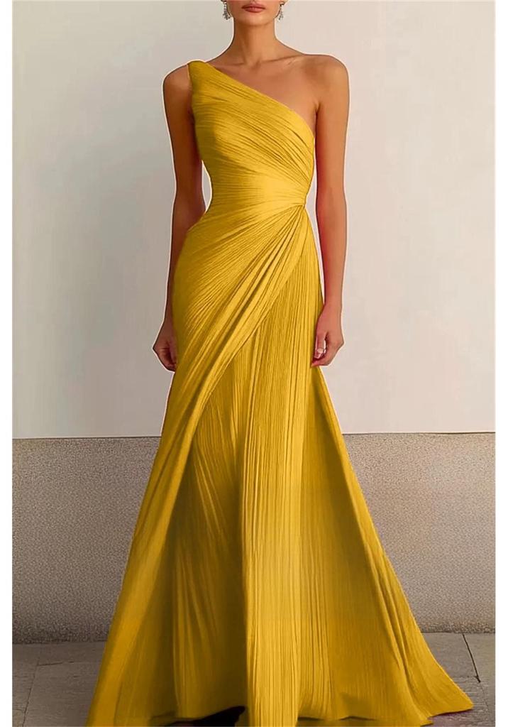 2026 Elegant Cross-Shoulder European & American Light Luxury Slim-Fit Banquet Gown